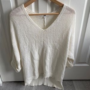 White/ Cream sweater with 3/4 cuffed sleeve